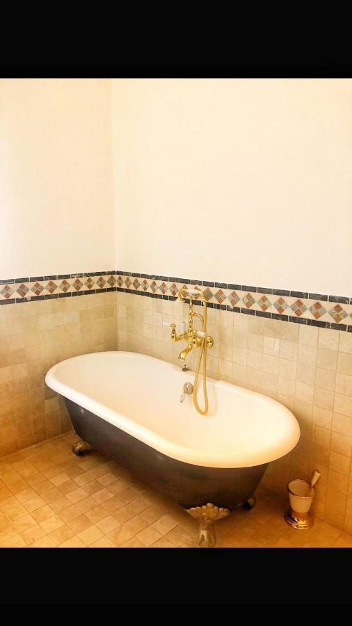 Bed and Breakfast N&M Dimora Carrieri Luxury Monopoli Exterior foto